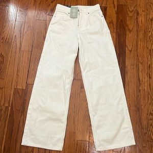 H&M Off-White 90’s Baggy Jeans
